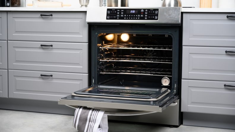 11 Best Induction Ranges of 2024 - Reviewed