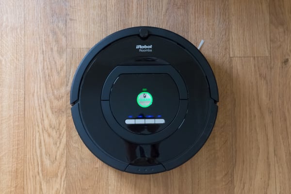 Definitely shares a family resemblance to other Roombas.