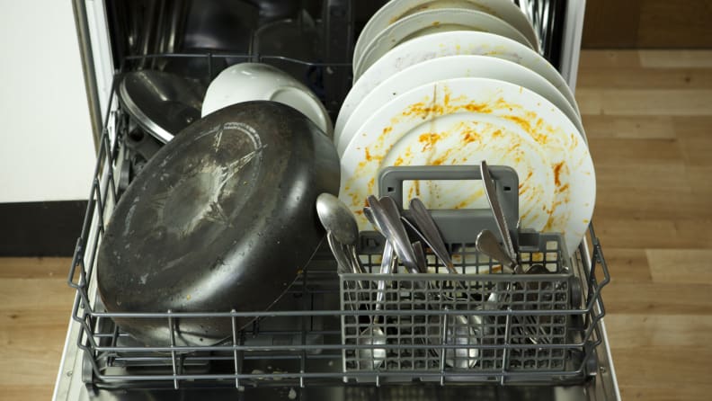 Should You Rinse Dishes Before Putting Them In The Dishwasher Reviewed 6405