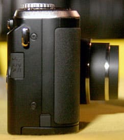 Nikon_P60_right.jpg