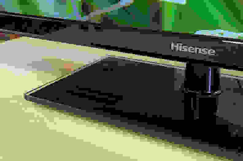 Hisense 32H3 stand