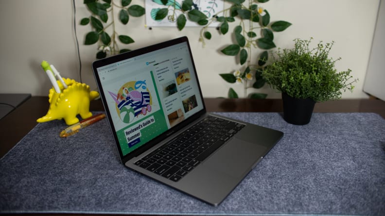 Apple MacBook Pro 13 M2 (2022) Review - Reviewed