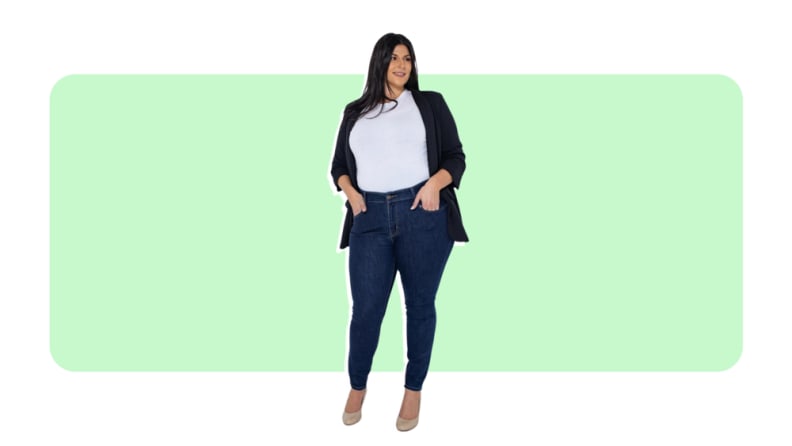 What brands of women's jeans have pockets that are large enough to