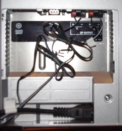 JVC_LT-42WX70_ports2.jpg