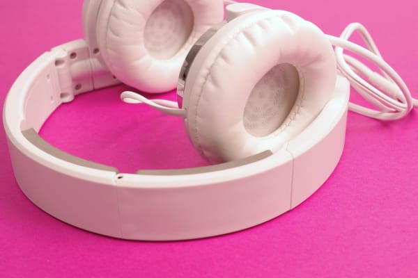 The JVC HA-S400 on-ear headphones sport a simple plastic headband.