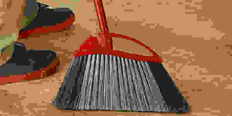 broom