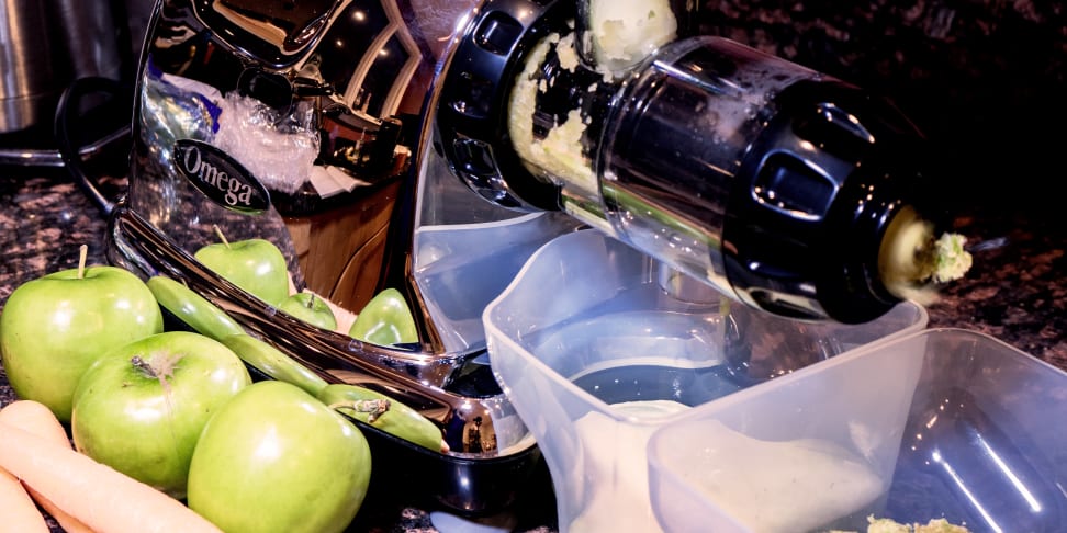 Make fresh juice at home with a discounted juicer