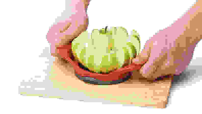 Apple slicer