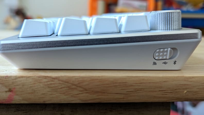 Cooler Master CK721 keyboard review: So close, yet so far - Dexerto