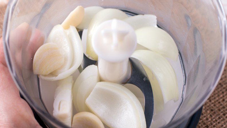 Food processor onions