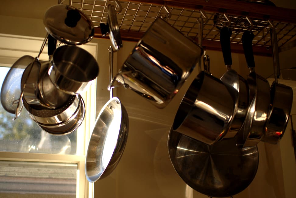 The 5 best tips for organizing your small kitchen.