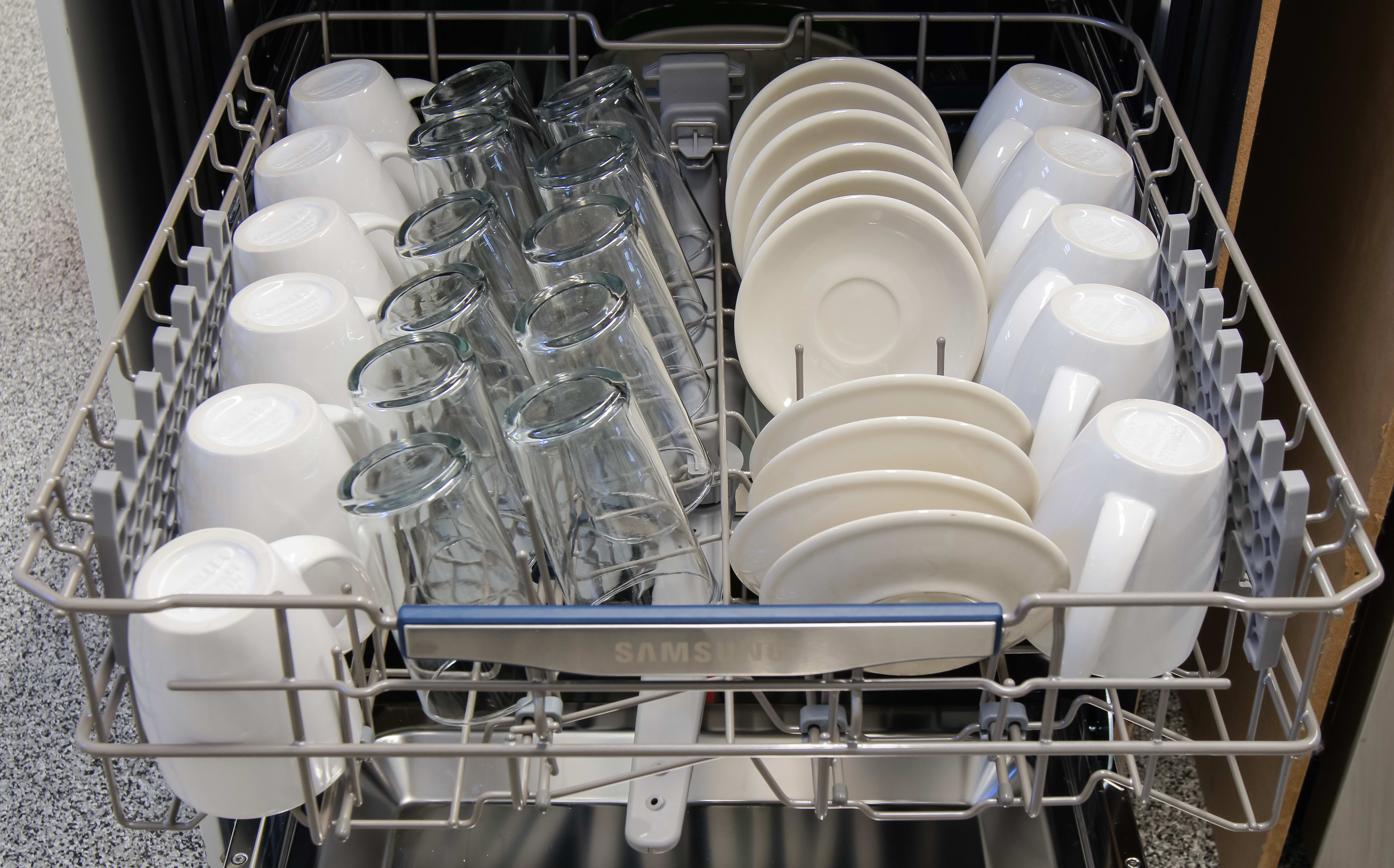 Samsung Dw80h9970us Dishwasher Review Reviewed Com Dishwashers Samsung Dw80h9970us Top Rack Capacity