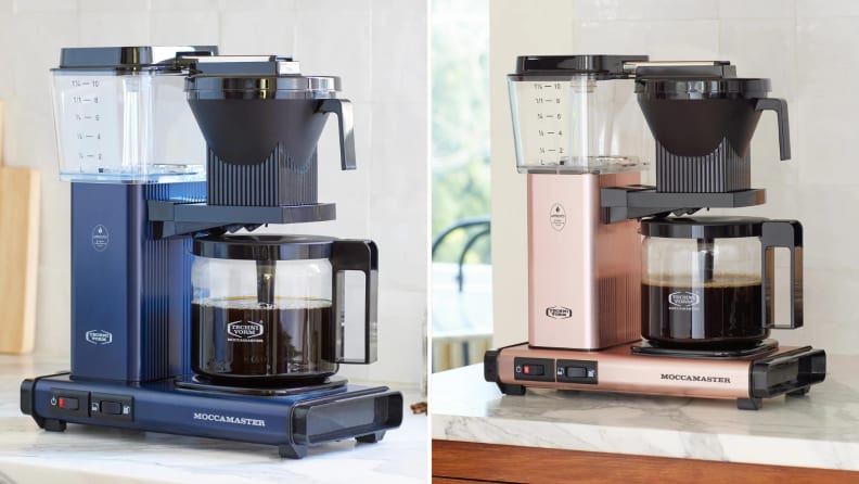 Left: Moccamaster in midnight blue. Right: Moccamaster in rose gold.
