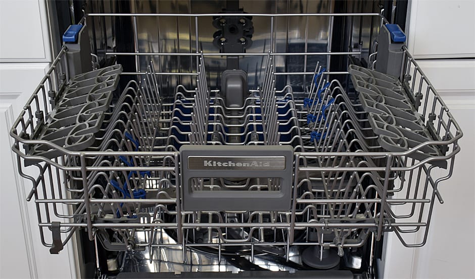 Kitchenaid Kdte554css Review Reviewed Com Dishwashers The Kdte554css S Top Rack