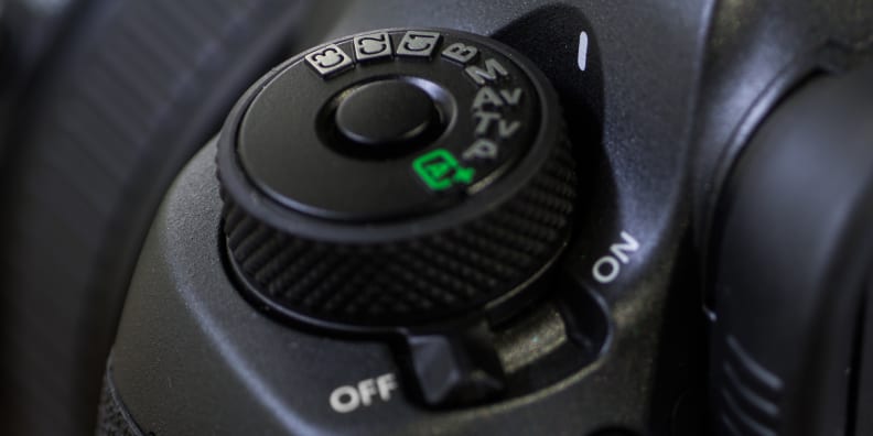 A photo of the Canon EOS 5DS.