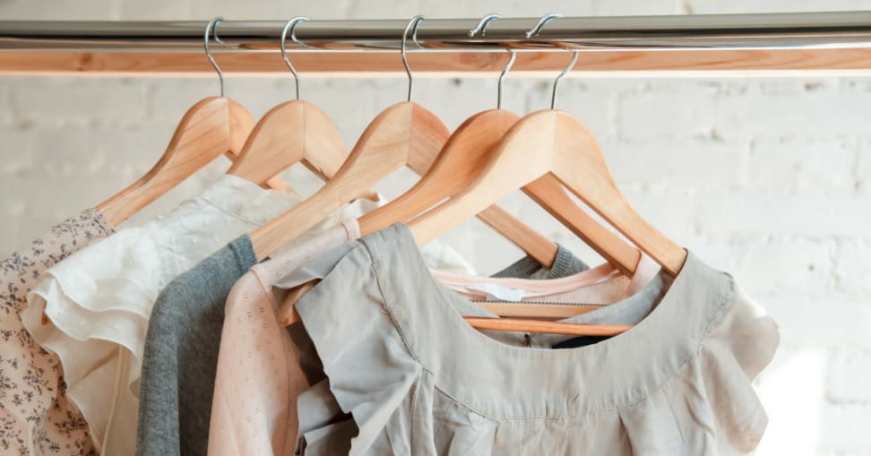 Poshmark 101: How to sell your clothes and make money online