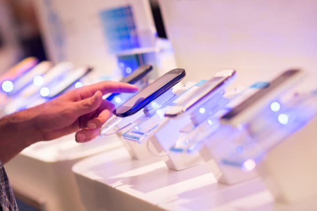 smartphone shopping