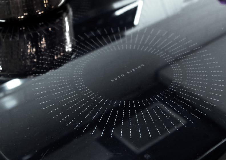 Frigidaire's new induction range has auto-sizing burners