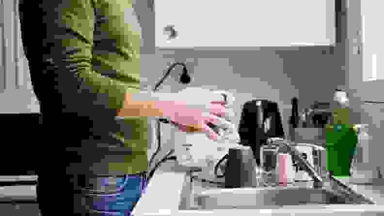 WashingDishes