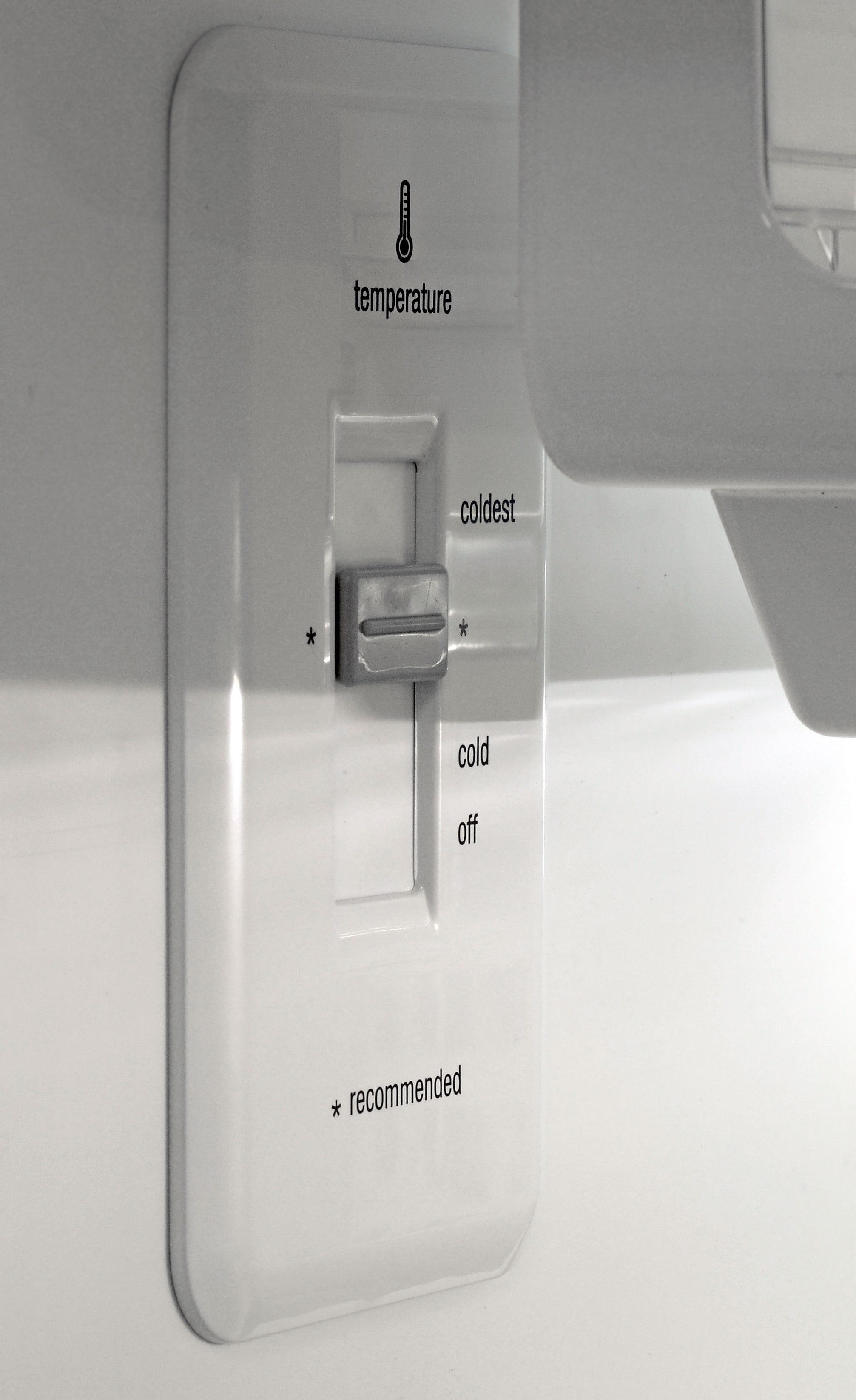 Frigidaire Gallery FGHI2164QF Refrigerator Review