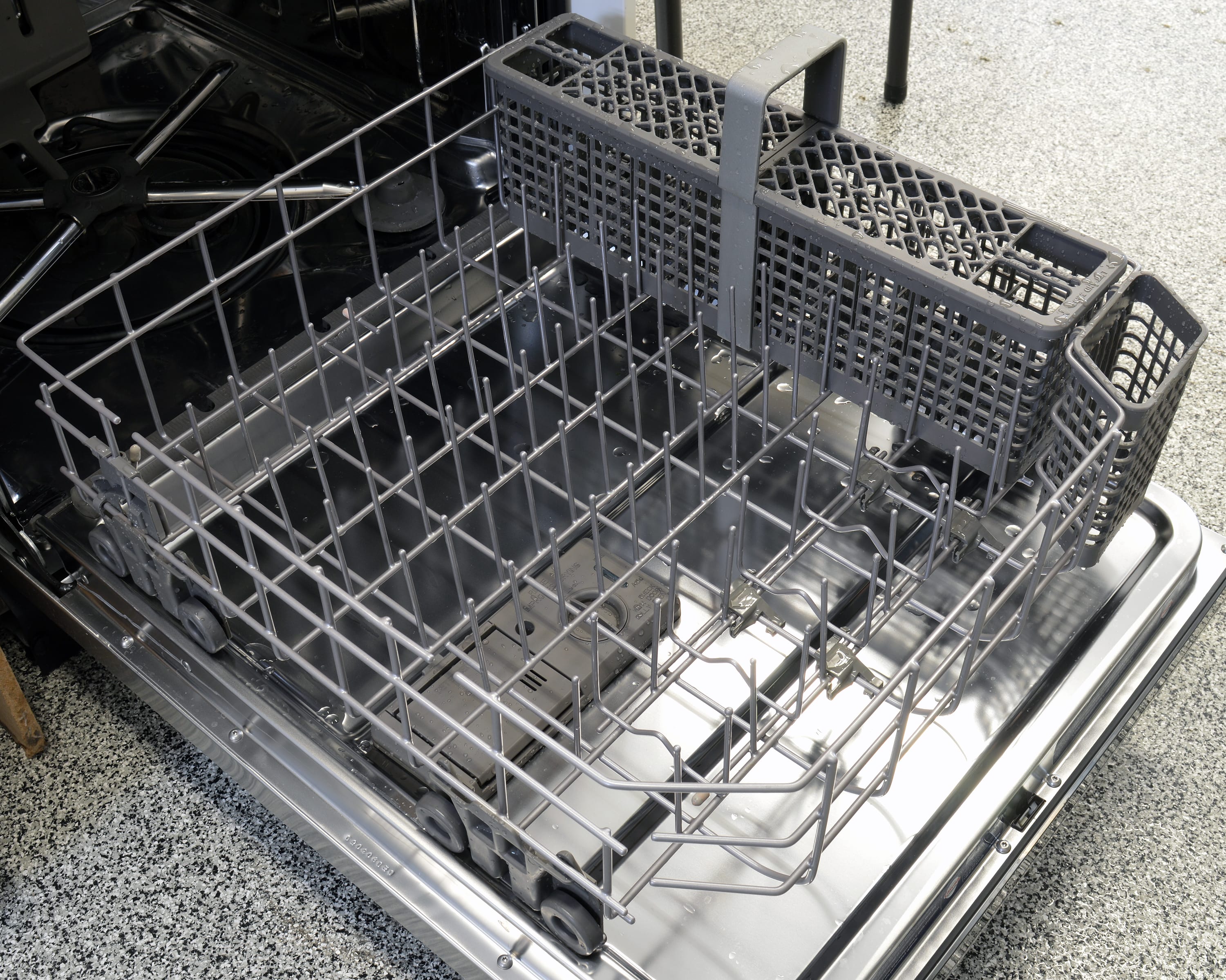 KitchenAid KDTE304DSS Dishwasher Review - Reviewed.com ...
