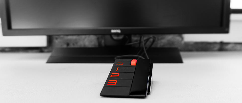 Product Image - BenQ XL2420G