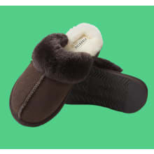 Product image of Dearfoams Women's Sydney Shearling Fur Scuff Slipper