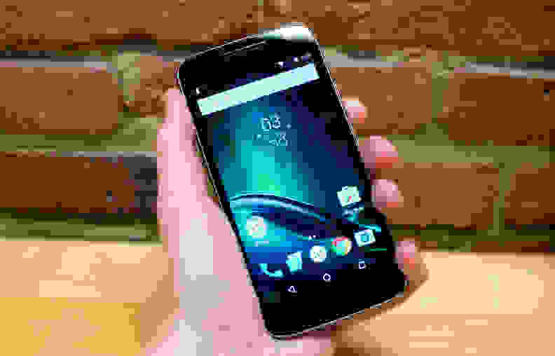 Motorola Moto G4 Play In Hand