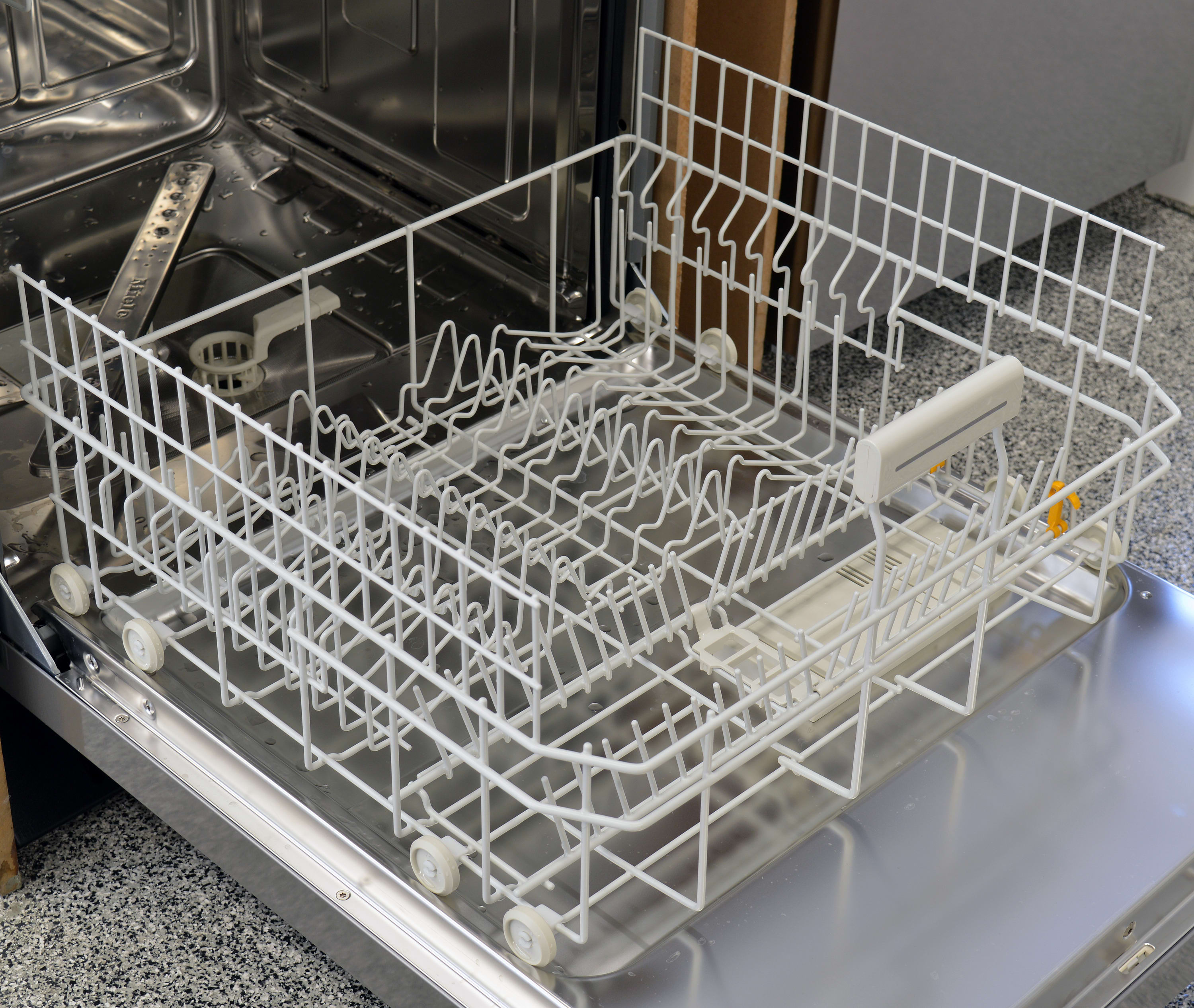 Miele Futura Classic Plus G4925SCU Dishwasher Review