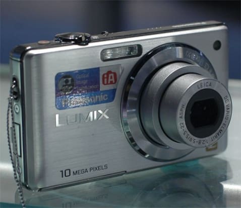 Product Image - Panasonic DMC-FS7