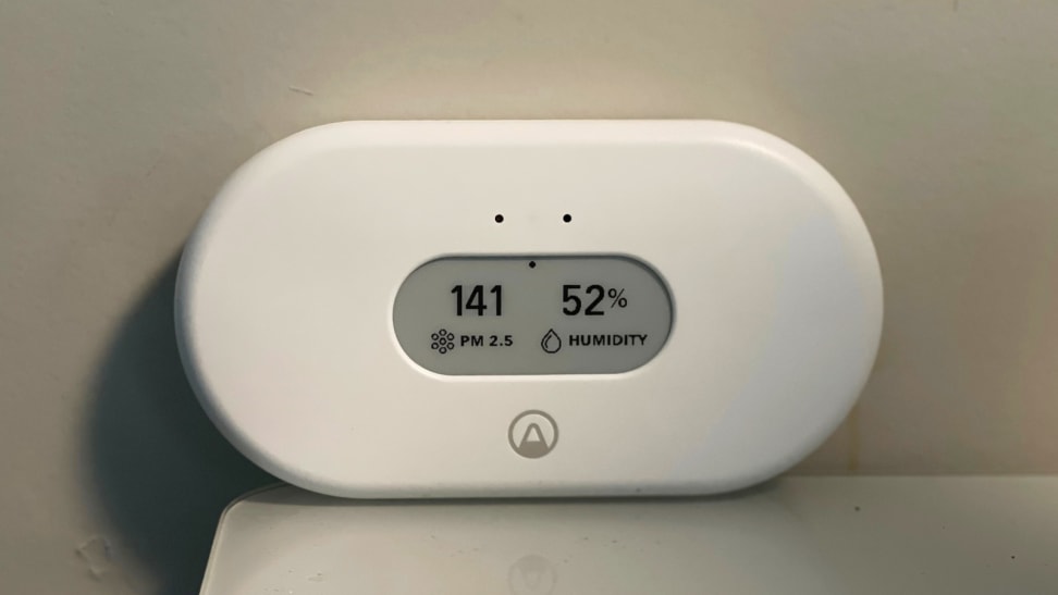Airthings View Pollution indoor air quality monitor