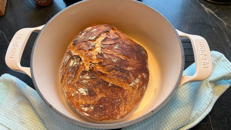 Best Dutch Oven for Sourdough Bread [2024 Review - Real Photos