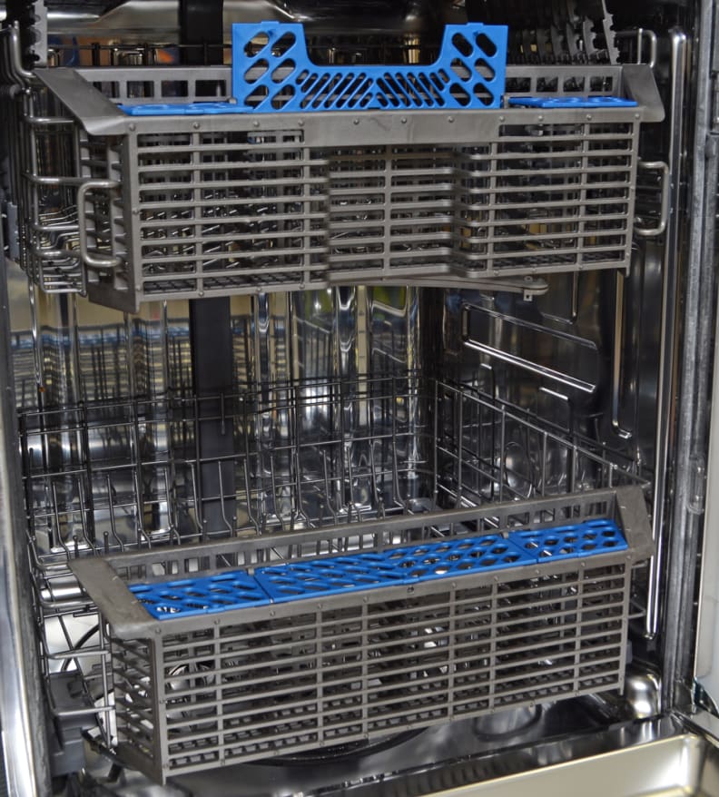 GE-GDF570SGFBB-Interior.jpg