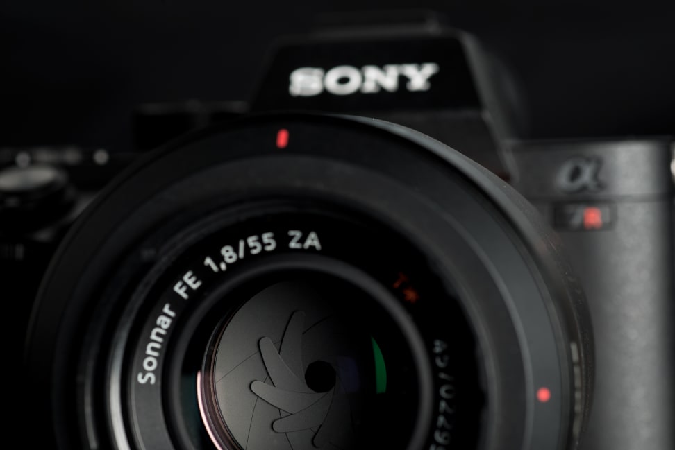Aperture blades