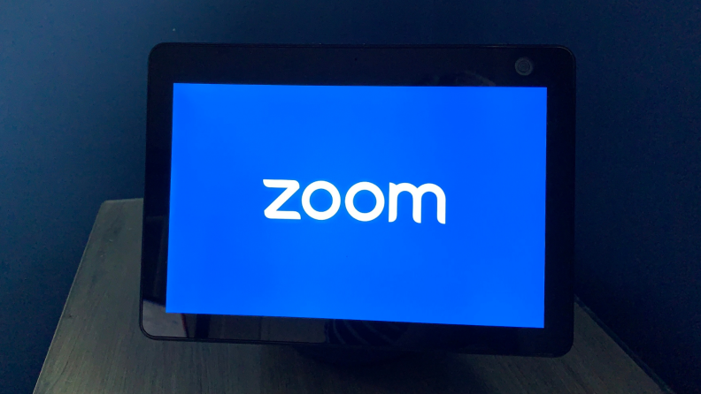 Amazon Echo Show 10 displays Zoom