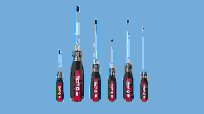 6 screwdrivers in different sizes