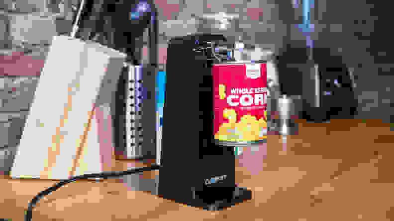 The Cusinart CCO-50 opening a can of corn