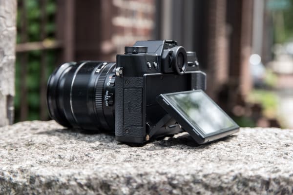 The screen on the X-T10 has a good range of motion, allowing for a variety of shooting possibilities.