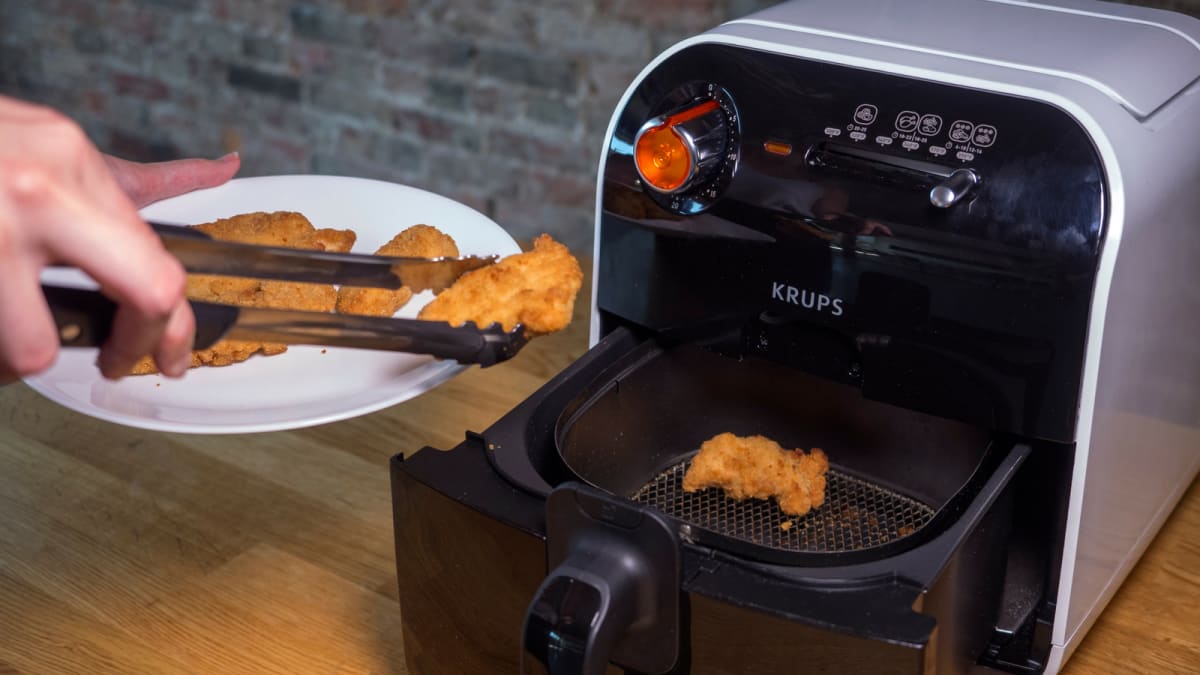 Here's Why You Shouldn't Spend More Than $100 on an Air Fryer - CNET