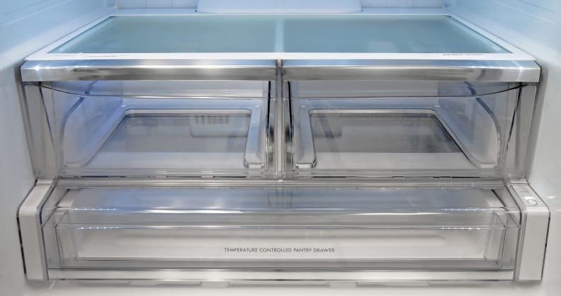 The Kenmore Elite 74025's left drawer is a standard crisper, while the right one has a special airtight design. The lower drawer also provides three distinct temperature settings.