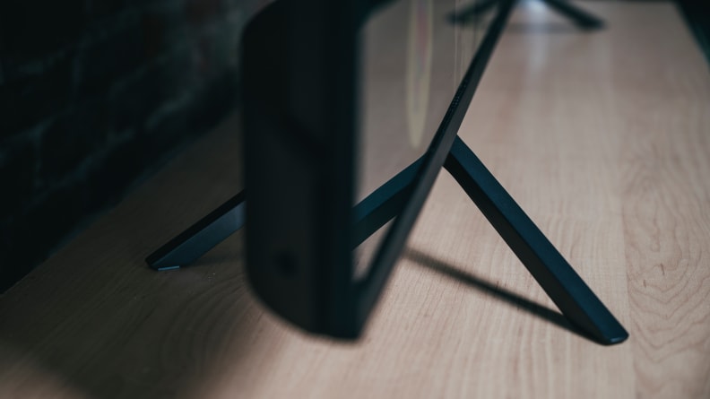 Hisense H8G Stand