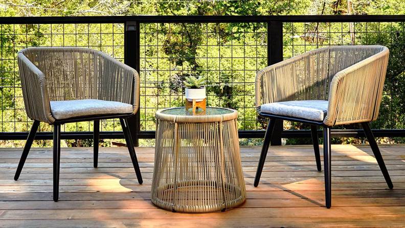 Product image of the East Oak Bistro Set.