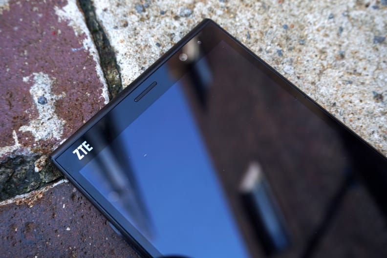 ZTE Grand X Max+ screen and front-facing camera