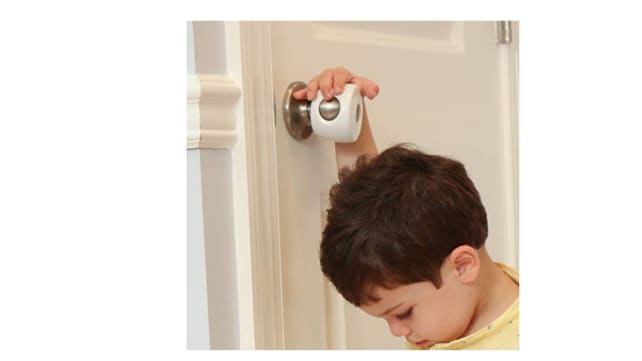 Jool baby door knob locks
