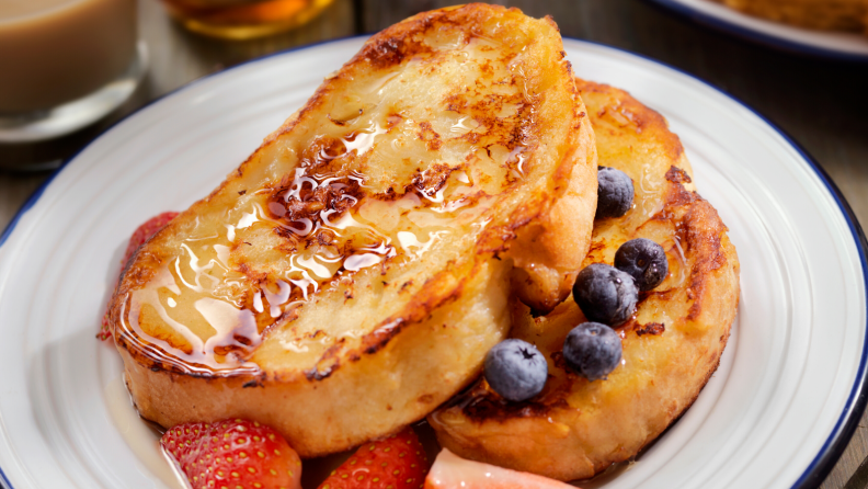 White bread such as brioche and challah works best for this recipe.