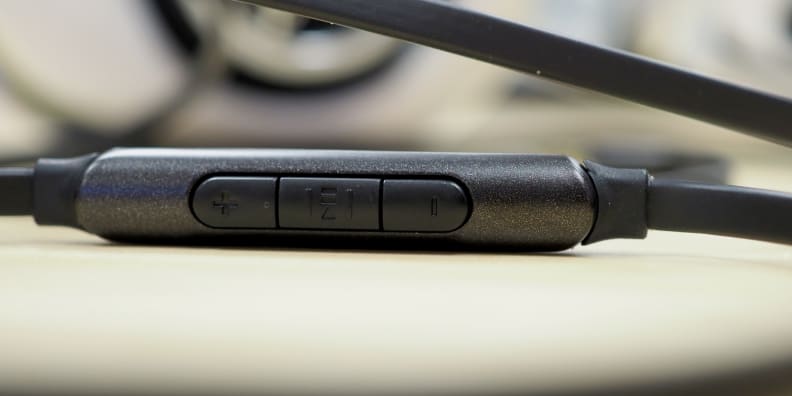 The Blue Lolas have a removable cable, including one with an in-line mic and controls.