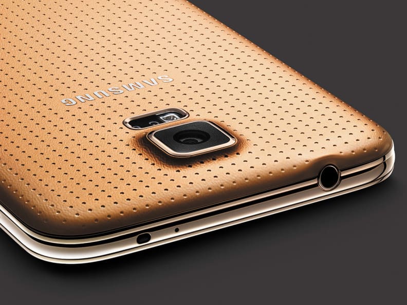 galaxys5camera.jpg