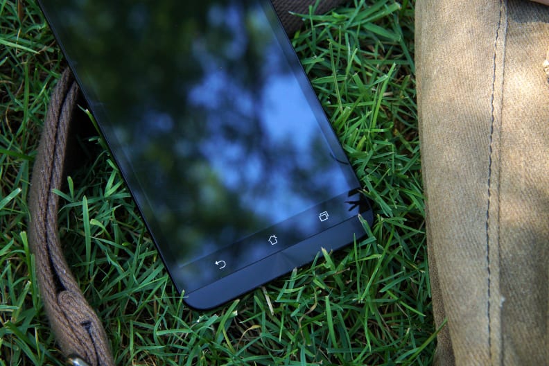 Front of the Asus ZenFone 2