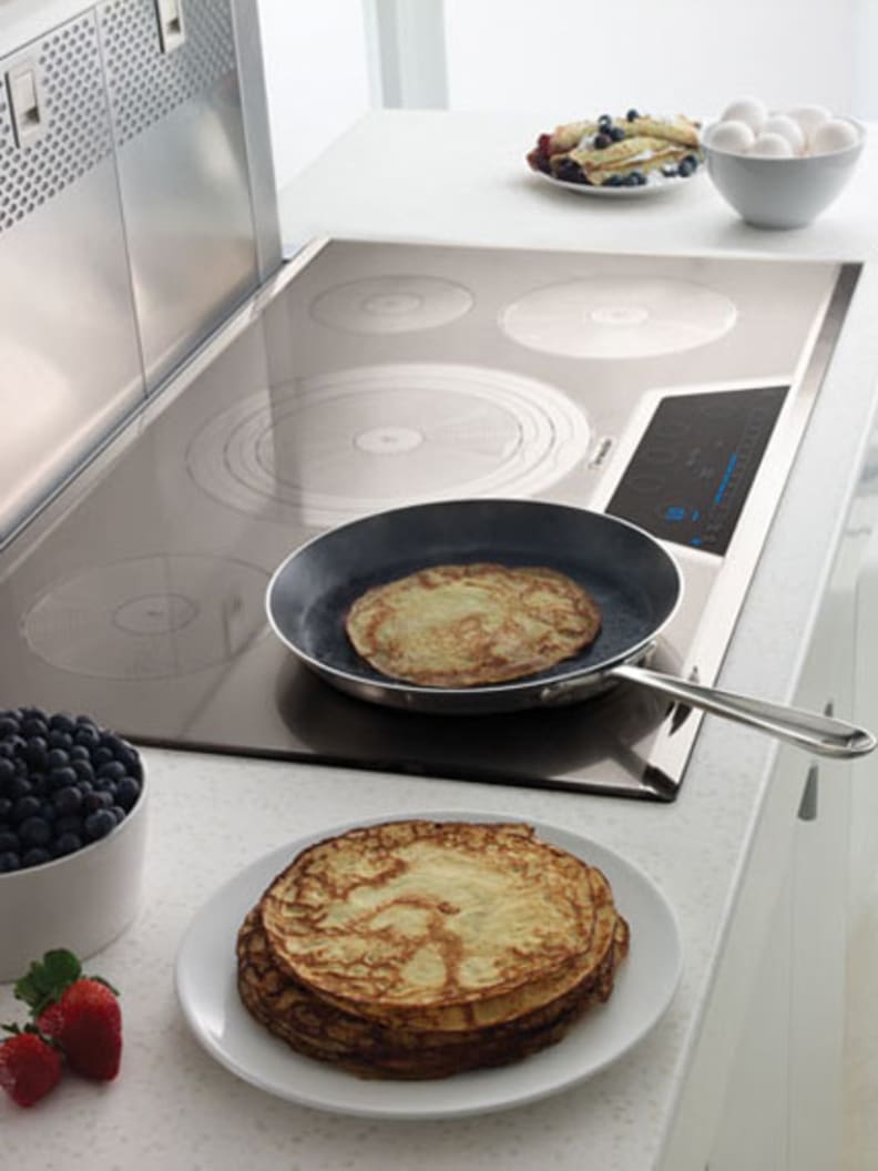 Thermador CIT365GB induction cooktop