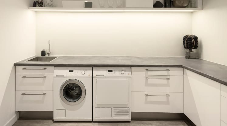 Everything You Need To Know About Owning A Ventless Dryer Reviewed Laundry